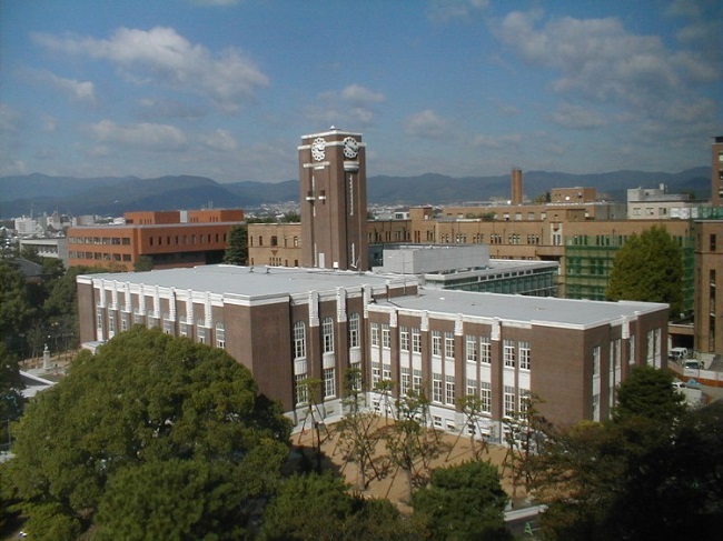 Trường đại học Hirosaki Nhật Bản