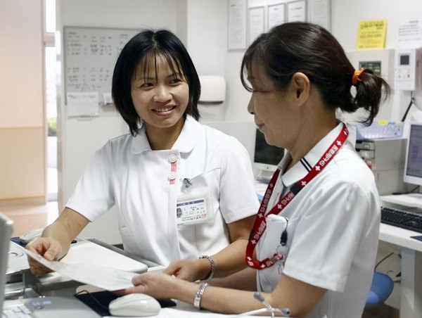 Y tá Việt Nam – nguồn nhân lực quan trọng cho bệnh viện Nhật Bản